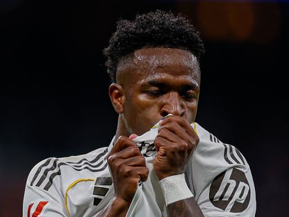 فلامنغو يحلم بإعادة فينيسيوس مجاناً من ريال مدريد