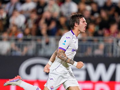 فرانكو ماستانتونو بعد تسجيله هدفاً لفيورنتينا في مرمى فينيزيا - 11 سبتمبر 2026 - X/@acffiorentina