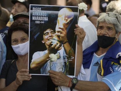 ورثة دييغو مارادونا يطلقون مجموعة من المنتجات الرسمية باسمه