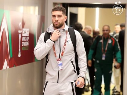 حارس الجزائر لوكا زيدان قبل مواجهة السودان في كأس أمم إفريقيا 2025 - 24 ديسمبر 2025 - facebook/Équipe-dAlgérie-de-football