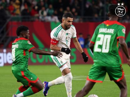 رياض محرز من مباراة الجزائر وبوركينافاسو بكأس أمم إفريقيا - 28 ديسمبر 2025 - FB/Équipe d'Algérie de football