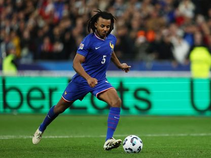 جول كوندي مدافع منتخب فرنسا بمواجهة كرواتيا في ربع نهائي دوري الأمم الأوروبية - 23 مارس 2025 - Reuters