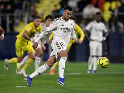 كيليان مبابي يسجل مع ريال مدريد ضد فياريال على طريقة بانينكا - 24 يناير 2026 - Reuters