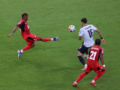 هيليو فاريلا أثناء تسجيله هدفاً لمنتخب الرأس الأخضر ضد أوروغواي بكأس العالم - 22 يونيو 2026 - Reuters