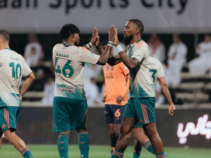 احتفال إيفان توني مهاجم الأهلي بتسجيل هدف في مرمى الفيحاء في الدوري السعودي - 8 أبريل 2026 - X/@@ALAHLI_FC