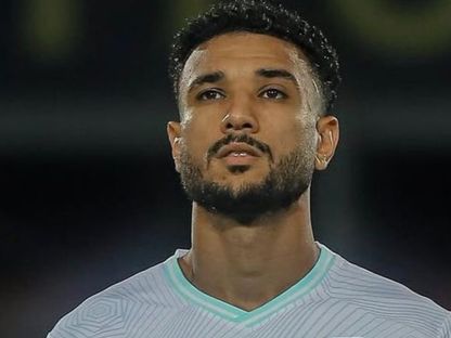 مدافع نادي بتروجيت المصري هادي رياض في إحدى مباريات الدوري المحلي - متداول