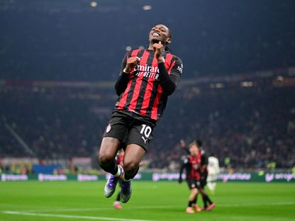 رافاييل لياو يحتفل بهدفه في مباراة ميلان ولاتسيو بالدوري الإيطالي - 29 نوفمبر 2025 - Reuters