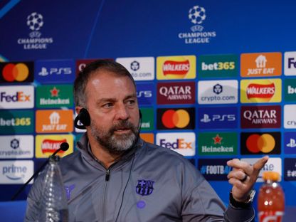 مدرب برشلونة هانزي فليك خلال مؤتمر صحفي قبل مباراة تشيلسي في دوري أبطال أوروبا - 24 نوفمبر 2025 - Reuters