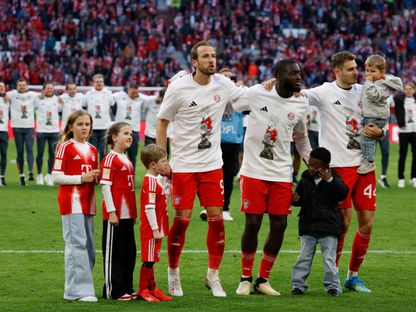 احتفال لاعبي بايرن ميونيخ بعد التتويج بلقب الدوري الألماني رسمياً - 19 أبريل 2026 - REUTERS