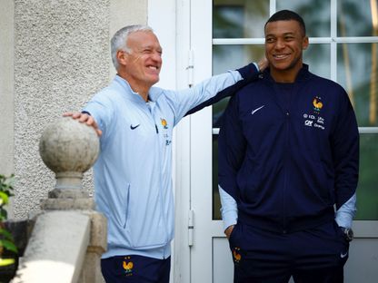 ديدييه ديشان يدافع عن كيليان مبابي: ليس أنانياً ولن يركض 11 كيلومتراً