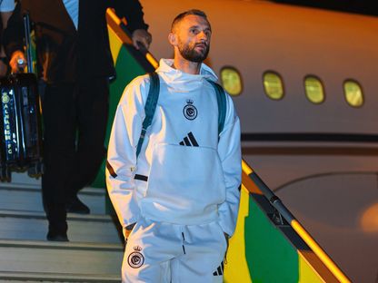 مارسيلو بروزوفيتش لدى وصول بعثة النصر إلى أبها لمواجهة ضمك في الدوري السعودي - 21 أبريل 2025 - X/@AlNassrFC