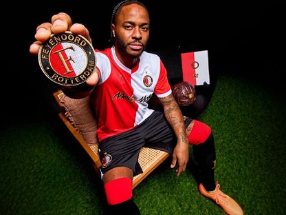 رحيم ستيرلينغ بقميص فينوورد الهولندي - 13 فبراير 2026 - x@Feyenoord