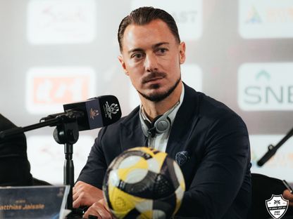 يايسله مدرب الأهلي في مؤتمر صحفي قبل مواجهة القادسية - 18 أغسطس 2025 - X/@ALAHLI_FC