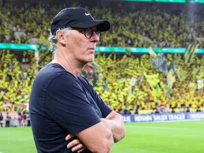 هل يرحل لوران بلان عن الاتحاد قبل بداية الموسم؟