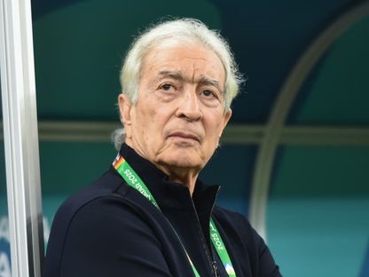 حلمي طولان مدرب منتخب مصر الثاني خلال مباراة الكويت بكأس العرب - 2 ديسمبر 2025 - X/@EFA