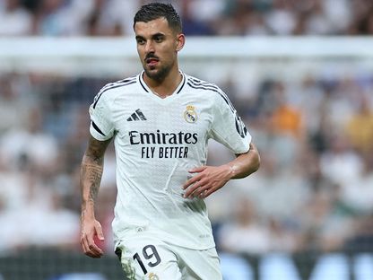 "مغالاة ريال مدريد" تعرقل محاولات مارسيليا لضم سيبايوس