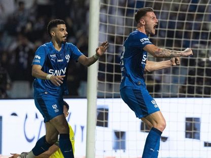 احتفال سيرغي ميلينكوفيتش سافيتش بتسجيل هدف للهلال في مرمى الخليج بالدوري السعودي - 5 مايو 2026 - X/@Alhilal_FC