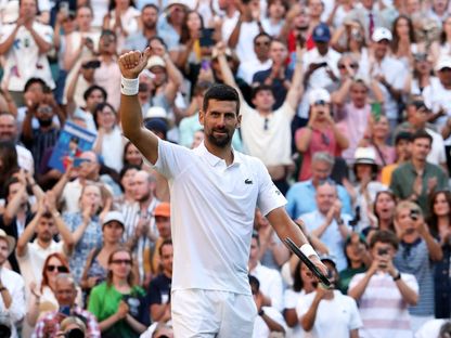 دجوكوفيتش نقل عائلته إلى اليونان بعد اتهامات بخيانة صربيا