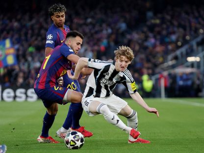 أنتوني غوردون مهاجم نيوكاسل خلال مواجهة برشلونة بدوري أبطال أوروبا - 18 مارس 2026 - Reuters