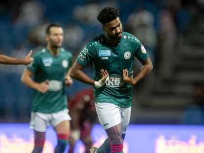 احتفال خالد الغنام نجم الاتفاق بتسجيل هدف في مرمى الخلود بالدوري السعودي - 24 أكتوبر 2026 - X/@Ettifaq