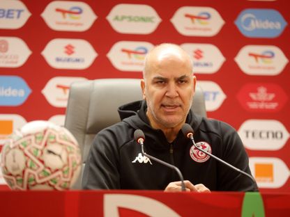 سامي الطرابلسي مدرب المنتخب التونسي في مؤتمر صحفي بكأس أمم إفريقيا 2025 - Cafonline.com