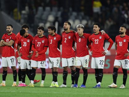 محمد صلاح بين لاعبي مصر خلال ركلات الترجيح أمام نيجيريا لتحديد المركز الثالث بكأس أمم إفريقيا - 17 يناير 2026 - Reuters