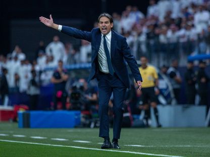 تفاعل سيموني إنزاغي مدرب الهلال أثناء مباراة القادسية بدوري روشن السعودي - 13 سبتمبر 2025 - X/@aawsat_spt