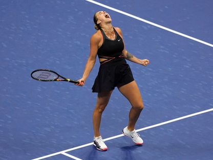 أرينا سابالينكا بعد فوزها على جيسيكا بيغولا في نصف نهائي بطولة أميركا المفتوحة للتنس - 4 سبتمبر 2025 - REUTERS