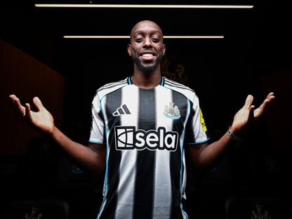 المهاجم يوان ويسا ينضم إلى نيوكاسل من برينتفورد - 1 سبتمبر 2025 - X@NUFC