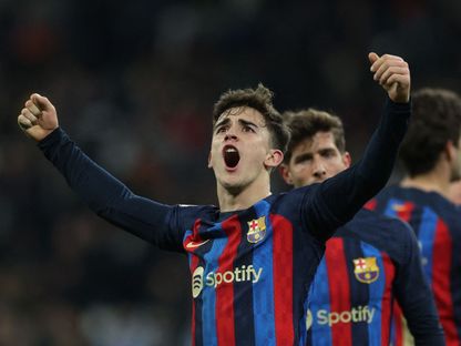 غافي لاعب برشلونة يحتفل بعد الفوز على ريال مدريد في الكلاسيكو - 3 مارس 2023 - REUTERS