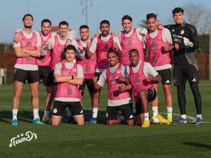 تدريبات لاعبي منتخب الجزائر تحسباً لوديتي غواتيمالا وأوروغواي - 25 مارس 2026 - X/@LesVerts