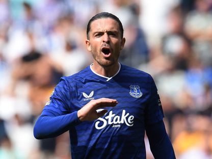 جاك غريليش لاعب إيفرتون خلال مواجهة برايتون بالدوري الإنجليزي الممتاز - 24 أغسطس 2025 - REUTERS