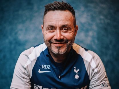 روبرتو دي زيربي مدرب توتنهام هوتسبير - 2 أبريل 2026 - facebook/TottenhamHotspur