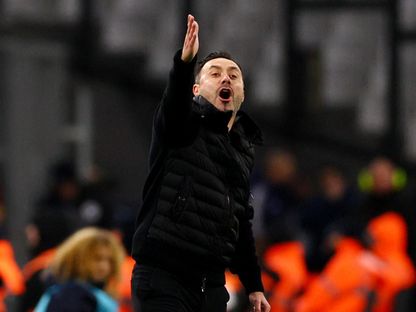 مدرب أولمبيك مرسيليا روبرتو دي زيربي خلال مباراة  لانس في الدوري الفرنسي - 24 يناير 2026 - Reuters