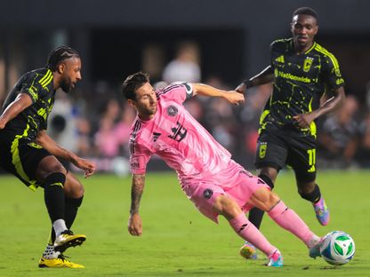 ليونيل ميسي قائد إنتر ميامي خلال مواجهة كولومبوس كرو في الدوري الأميركي - 31 مايو 2025 - Reuters