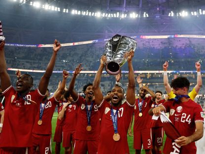 من مراسم تتويج منتخب قطر بلقب كأس آسيا عقب الفوز على الأردن في النهائي - 10 فبراير 2024 - Reuters