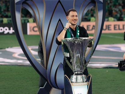 ماتياس يايسله مدرب الأهلي يحتفل بحصد لقب دوري أبطال آسيا للنخبة - 25 أبريل 2026 - X/@ALAHLI_FC