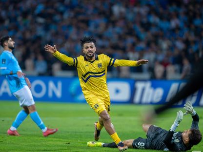 احتفال فارق الغامدي لاعب التعاون بهدفه في مرمى الفيصلي الأردني بدوري أبطال آسيا 2 - 28 أكتوبر 2026 - X/@AltaawounFC
