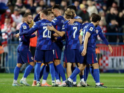 لاعبو كرواتيا يحتفلون بأحد الأهداف أمام جبل طارق في تصفيات كأس العالم 2026 - 12 أكتوبر 2025 - Reuters