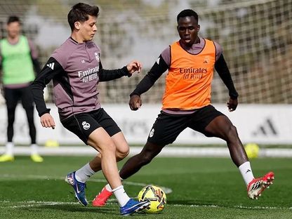 لامين فاتي وأردا غولر في تدريبات ريال مدريد - 5 مارس 2026 - X@realmadrid