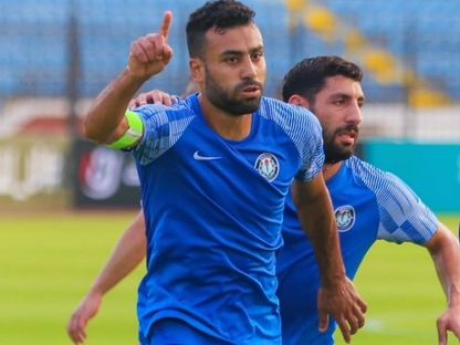 لاعبو سموحة يحتفلون بتسجيل هدف في مرمى بيراميدز بالدوري المصري- 28 يونيو 2024 - FB/@Smouha SC