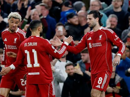 شاهد.. ليفربول يتقدم على غلطة سراي بلدغة سوبوسلاي وصلاح يهدر ركلة جزاء