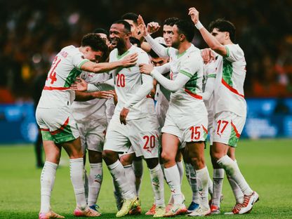 لاعبو المغرب يحتفلون بهدف أيوب الكعبي ضد زامبيا بكأس أمم إفريقيا - 29 ديسمبر 2025 - X/CAF_Online