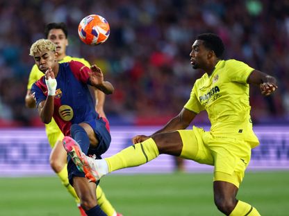 يامال لاعب برشلونة خلال مواجهة فياريال في الدوري الإسباني - 18 مايو 2025 - Reuters