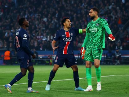 جيانلويغي دوناروما حارس مرمى باريس سان جيرمان خلال مباراة أرسنال في دوري أبطال أوروبا - 7 مايو 2025 - Reuters