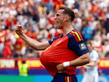 فابيان رويز يحتفل بهدفه في مباراة إسبانيا وبلجيكا بكأس العالم - 10 يوليو 2026 - Reuters