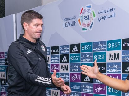 مدرب الاتفاق ستيفن جيرارد قبل مواجهة العروبة في الدوري السعودي - 20 أكتوبر 2024 - X/@SPL