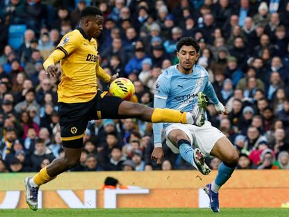 المصري عمر مرموش في مباراة مانشستر سيتي وولفرهامبتون بالدوري الإنجليزي - 24 يناير 2026 - Reuters