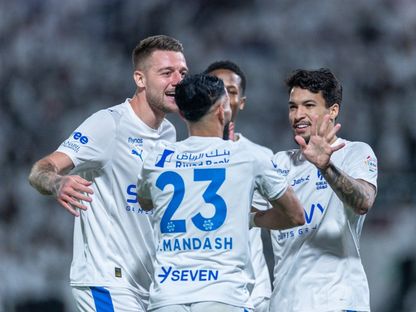 احتفال لاعبين من الهلال بتسجيل هدف في مرمى الشباب بالدوري السعودي - 27 فبراير 2026 - X/@@OptaArabi