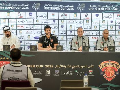 الدنماركي ييس ثوروب مدرب الأهلي المصري في المؤتمر الصحفي التقديمي لمباراة نصف نهائي كأس السوبر المصري - 5 نوفمبر 2025 - Ahly/x